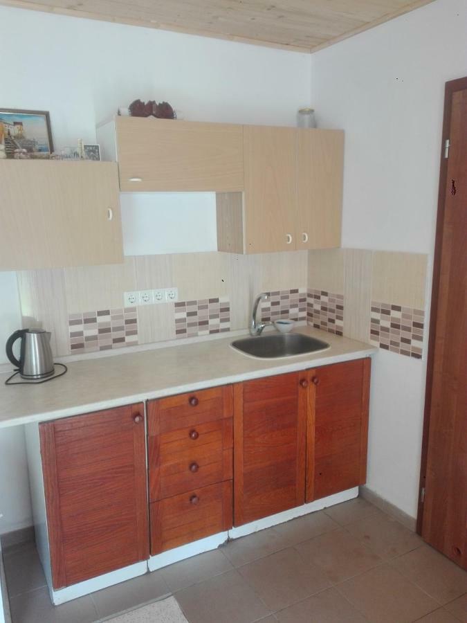 Apartmany Alex Male Dvorany Extérieur photo